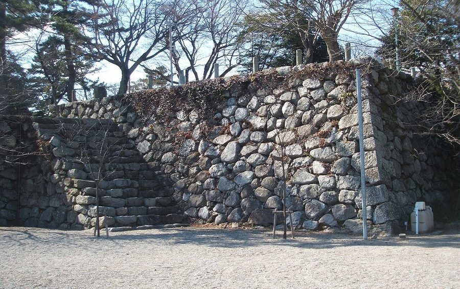 松坂城跡の石垣