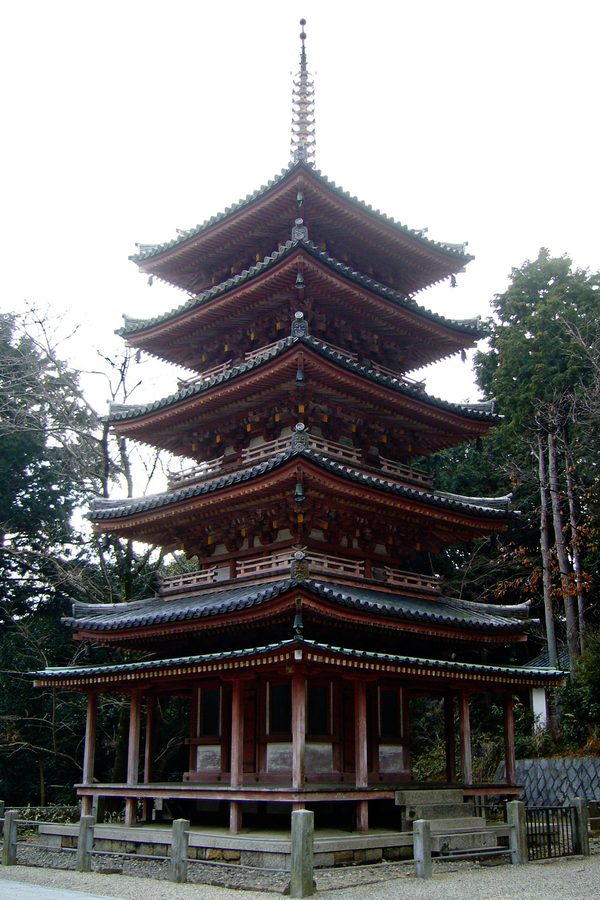 海住山寺の五重塔（国宝）