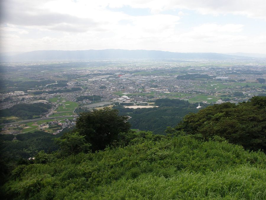 基肄城展望台から基山町、小郡方面を望む