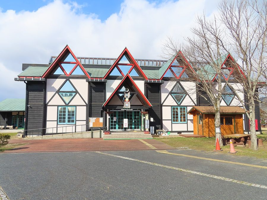 兵庫県立丹波年輪の里の「木の館」