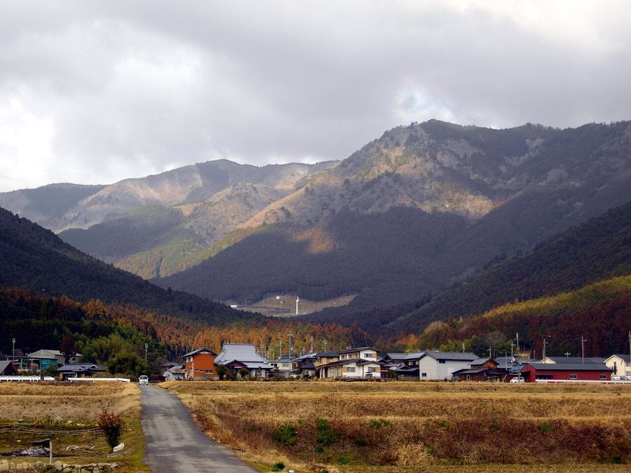 千ヶ峰を東から望む