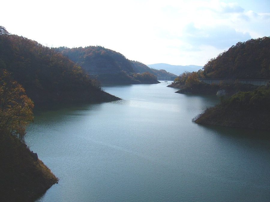 知明湖