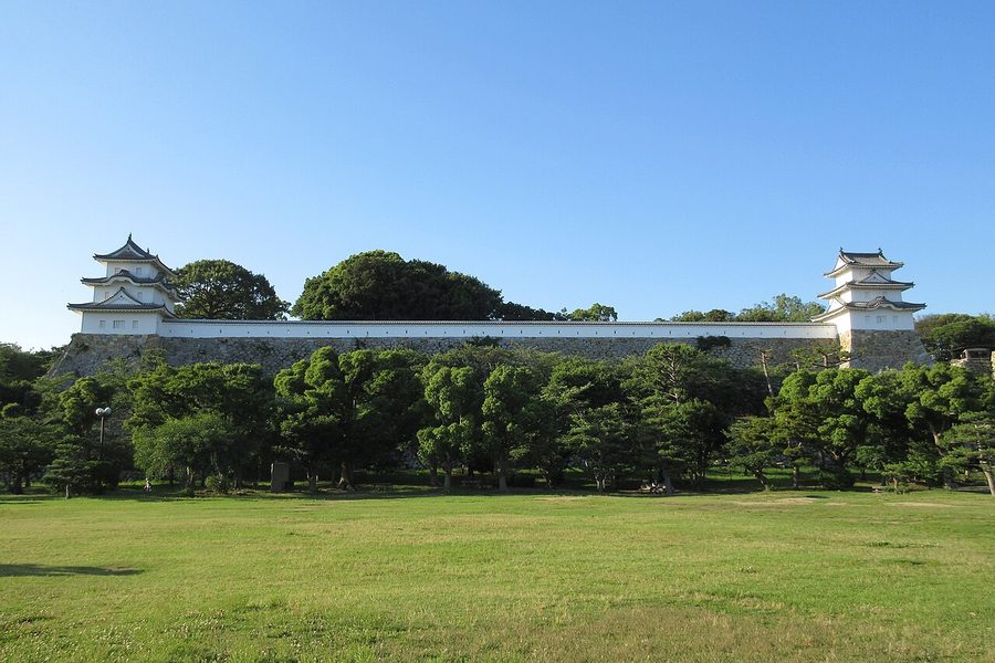 明石城の石垣と櫓