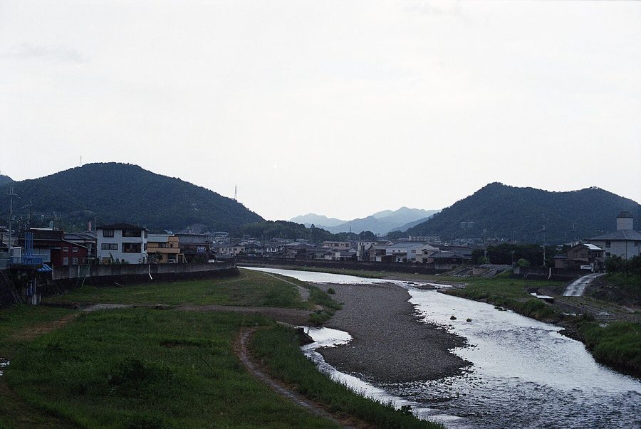 和布町付近を流れる加古川