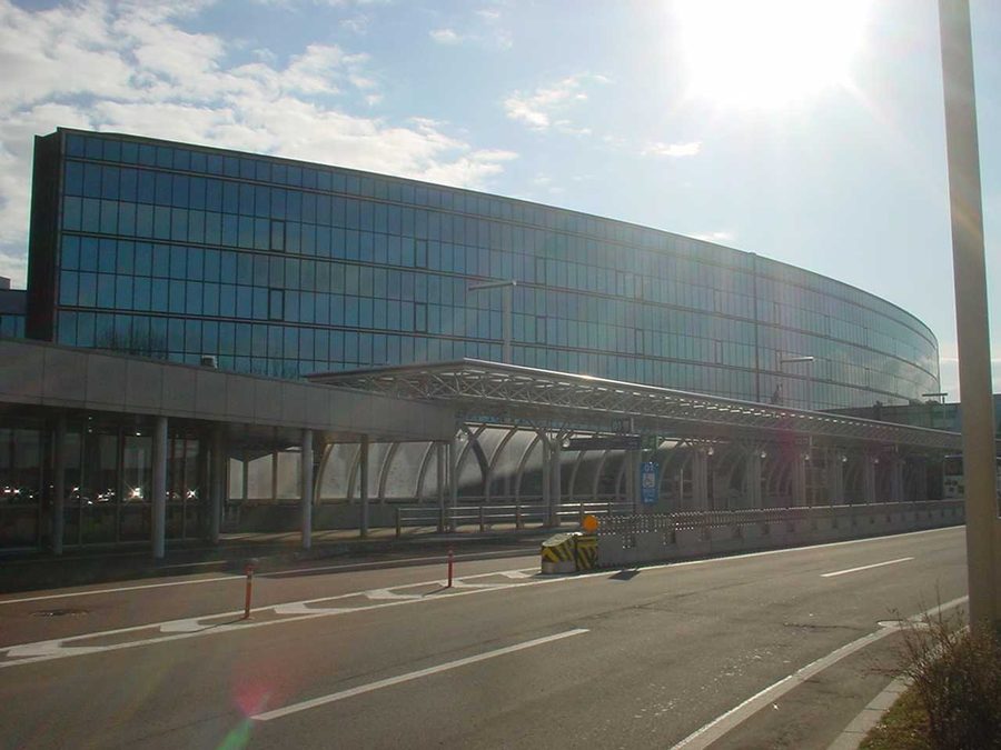 新千歳空港のターミナルビル