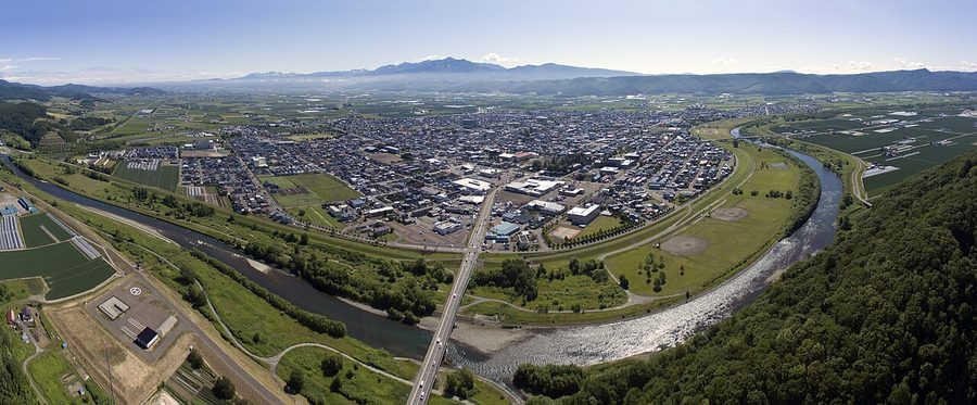 富良野市街地の空撮