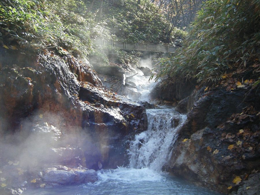 大湯沼川