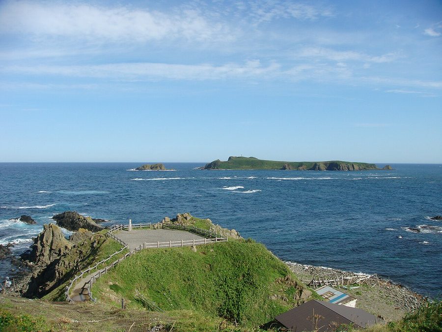 スコトン岬とトド島