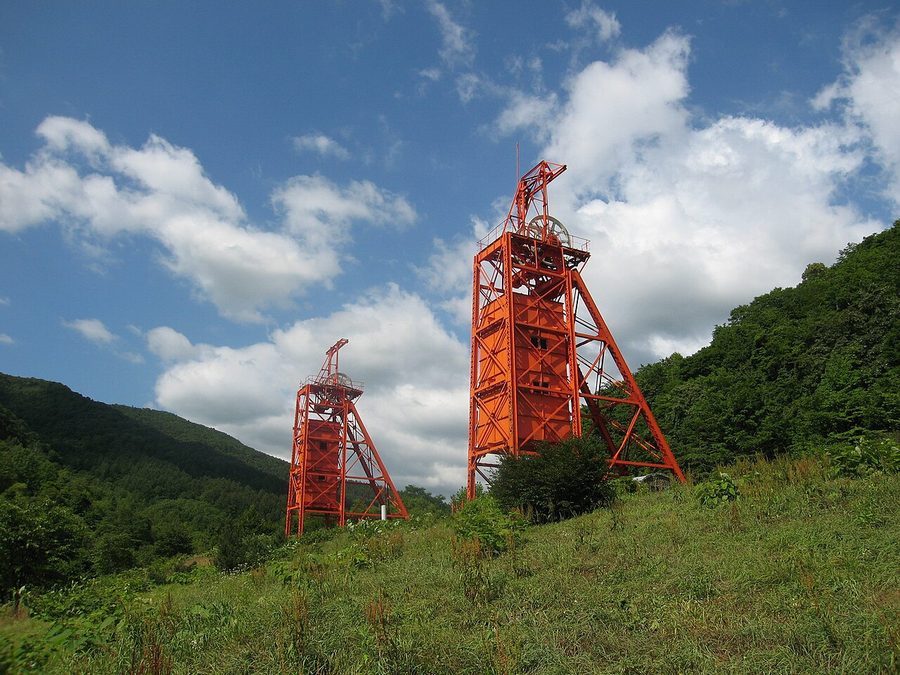 三菱美唄炭鉱立坑の巻き揚げやぐら