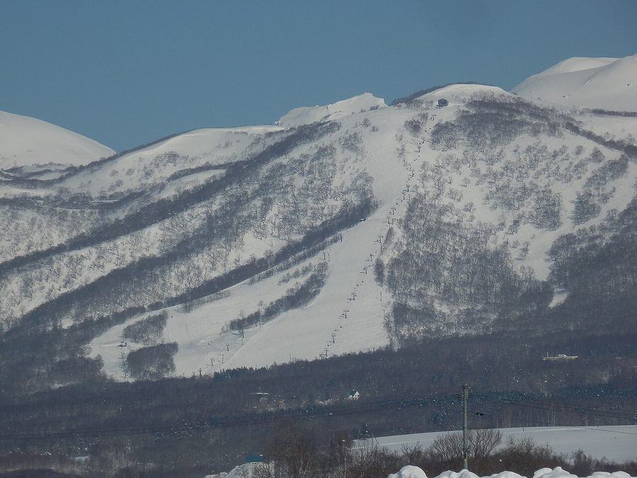 ニセコモイワスキー場のゲレンデ遠景