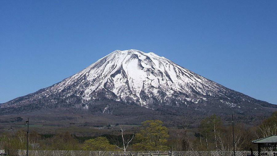 羊蹄山(蝦夷富士)