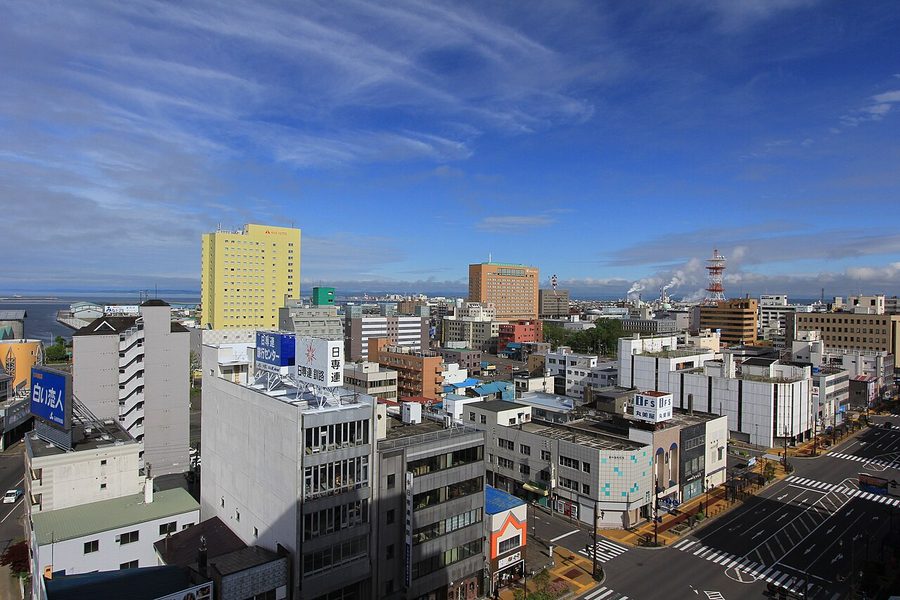 ラビスタ釧路川から見た釧路市中心部の眺め