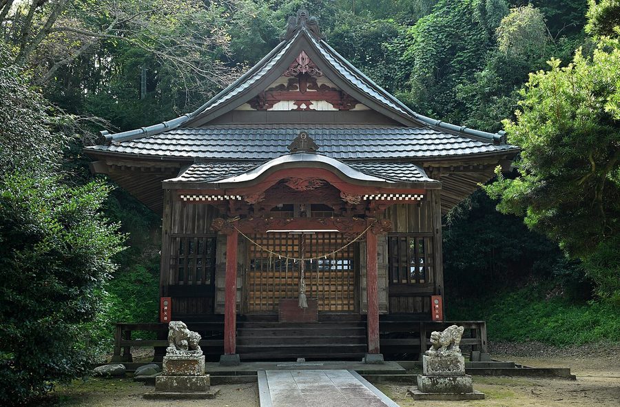 矢口神社の拝殿
