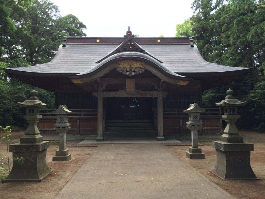 五所神社の拝殿