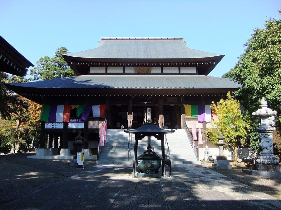 高蔵寺の本堂
