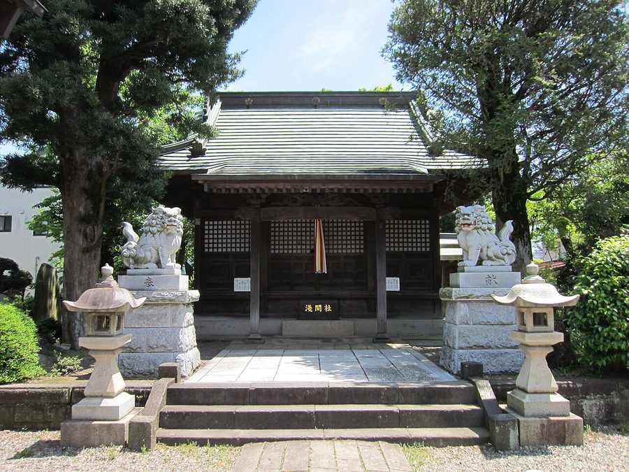 浅間神社の拝殿