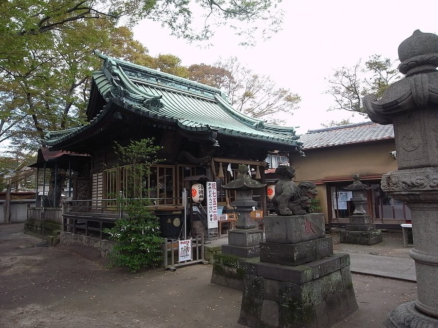 清瀧神社の拝殿