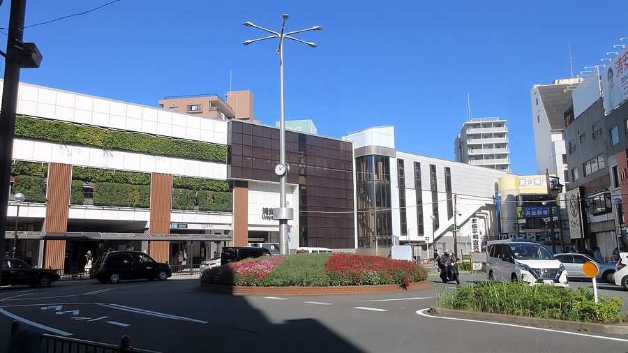 浦安駅前のロータリー