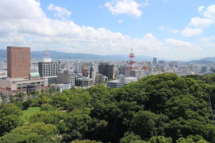 和歌山城から望む市街地