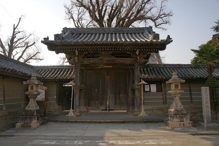 本願寺日高別院の表門