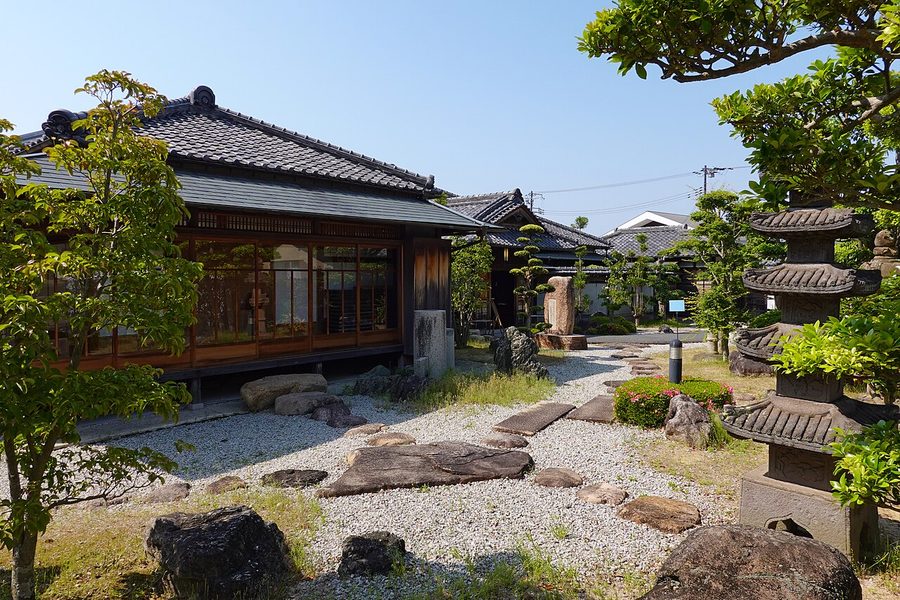 稲むらの火の館