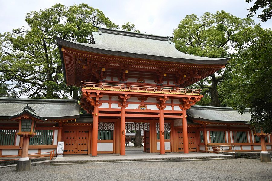 氷川神社の楼門
