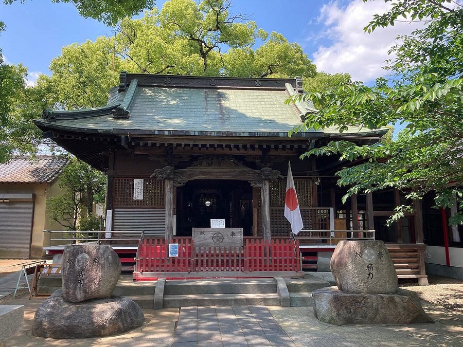 芳川神社の社殿