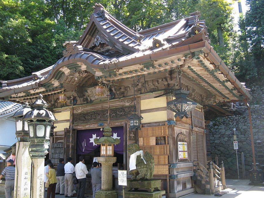 能勢妙見山の開運殿（本殿）
