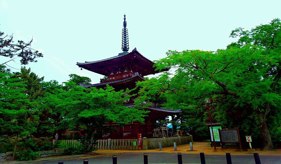 百済寺三重塔
