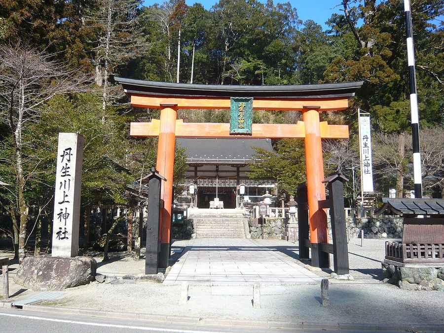 丹生川上神社中社の鳥居