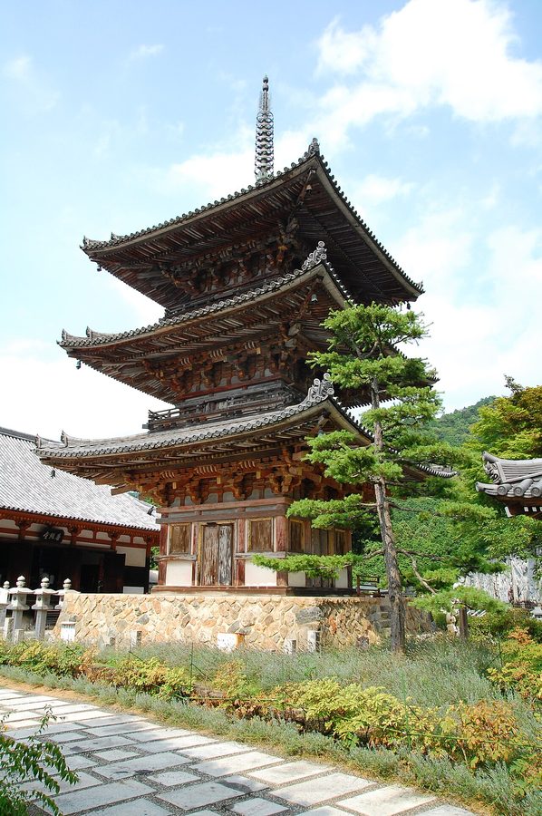 南法華寺(壺阪寺)の三重塔