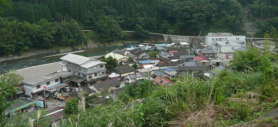 村所地区