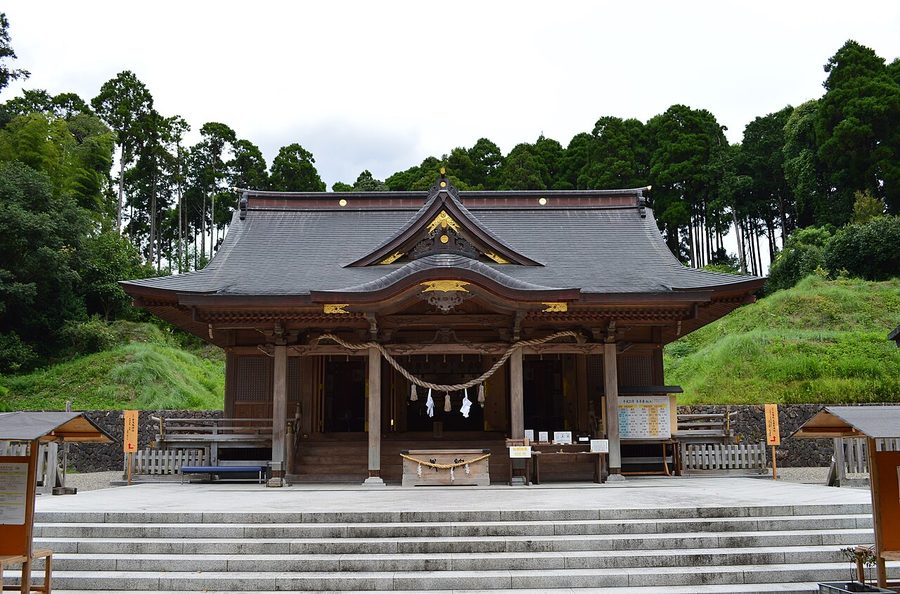 都農神社の拝殿