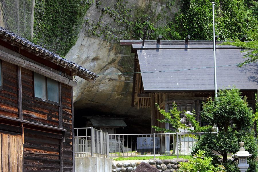 大境洞窟住居跡