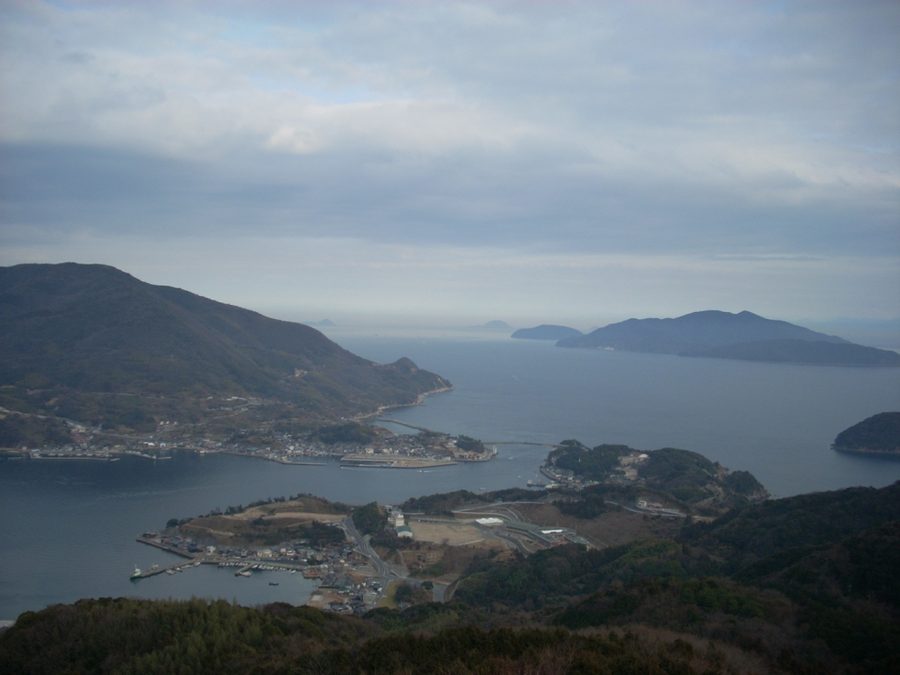上盛山から望む室津の眺め