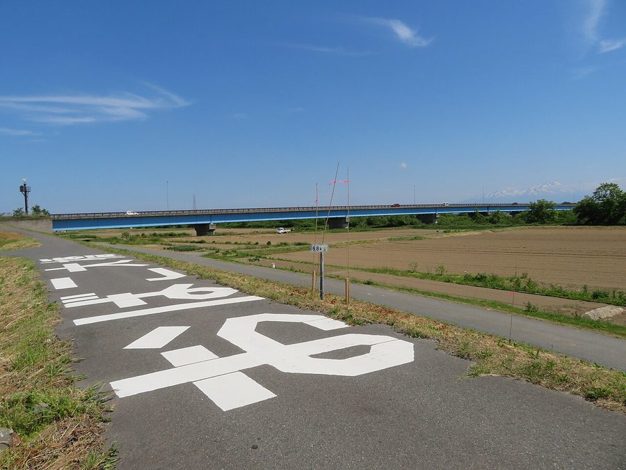 国道7号おばこ大橋