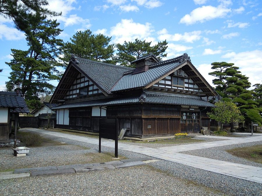 旧青山本邸の母屋