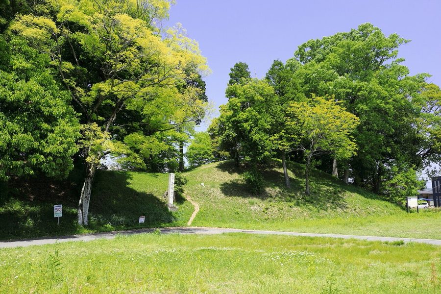 長塚古墳