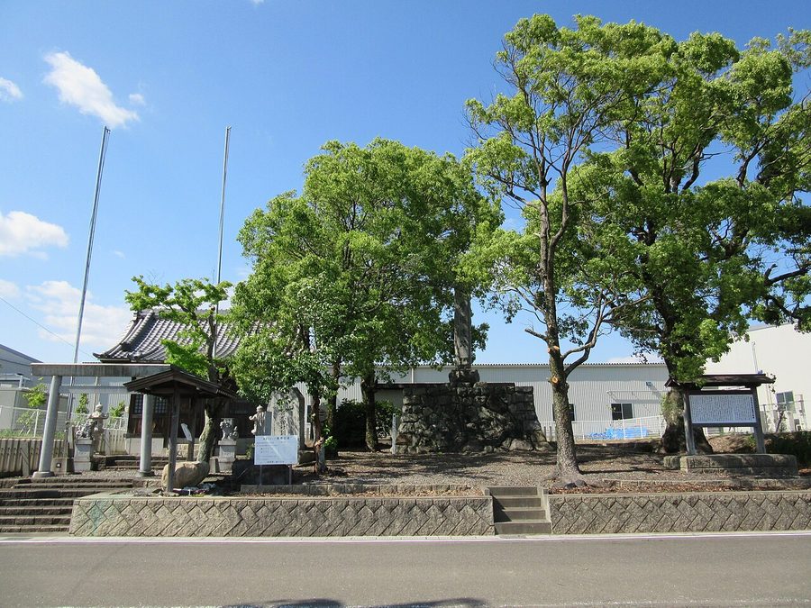 大榑川洗堰跡と薩摩堰治水神社