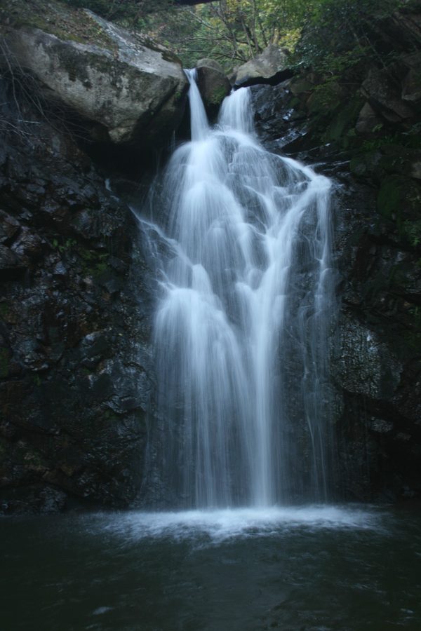 竜吟の滝、二の滝(女滝)