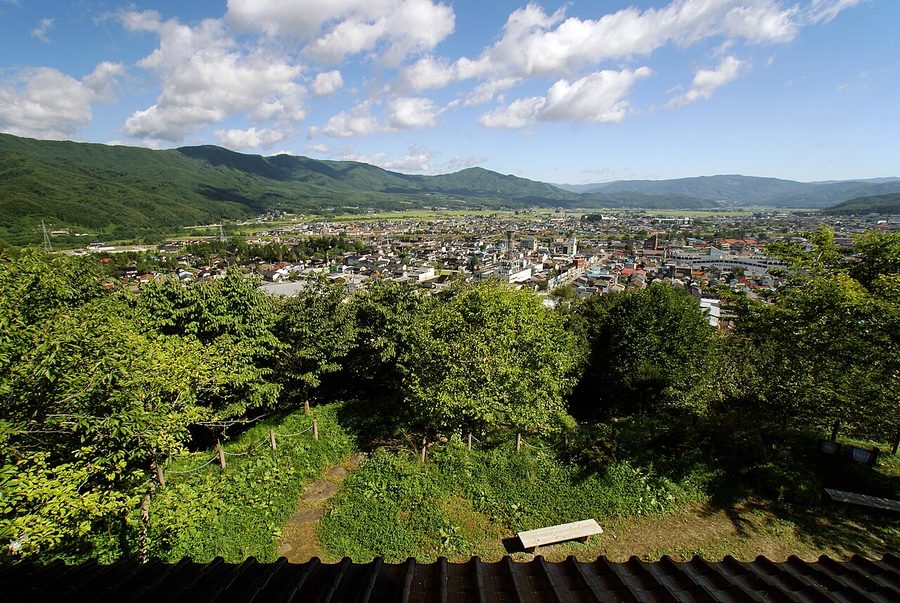 鍋倉公園から見た遠野市街