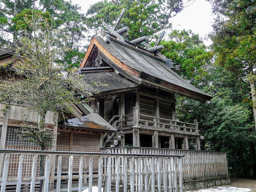 須佐神社の本殿