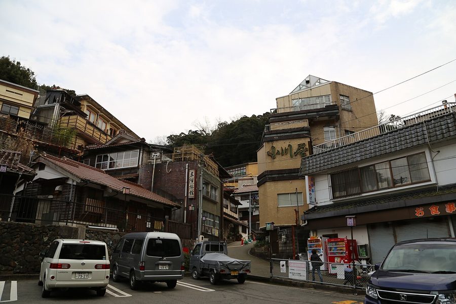 有福温泉の温泉街