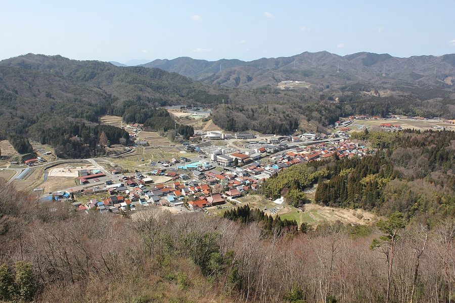赤穴城跡から見下ろした町なかの眺め
