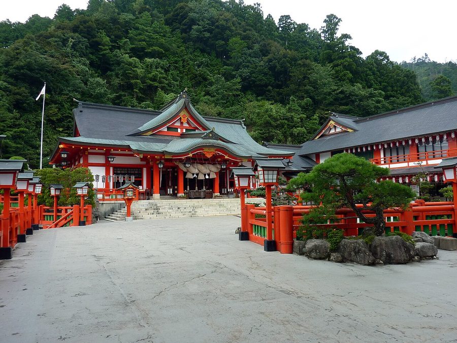 太皷谷稲成神社の社殿