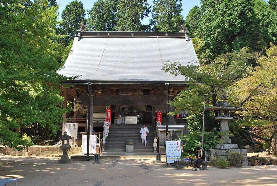 大山寺の本堂