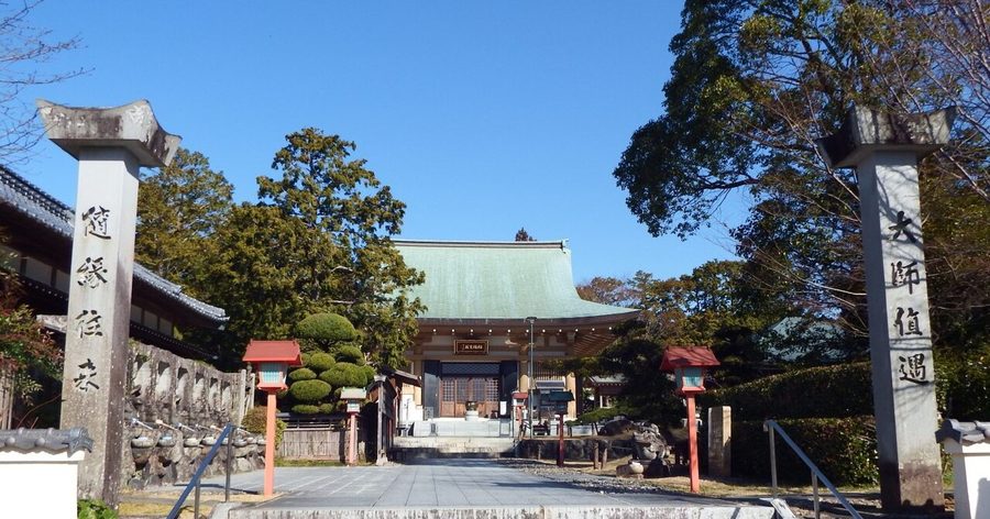 観自在寺の本堂