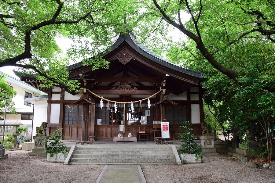 萱津神社の拝殿