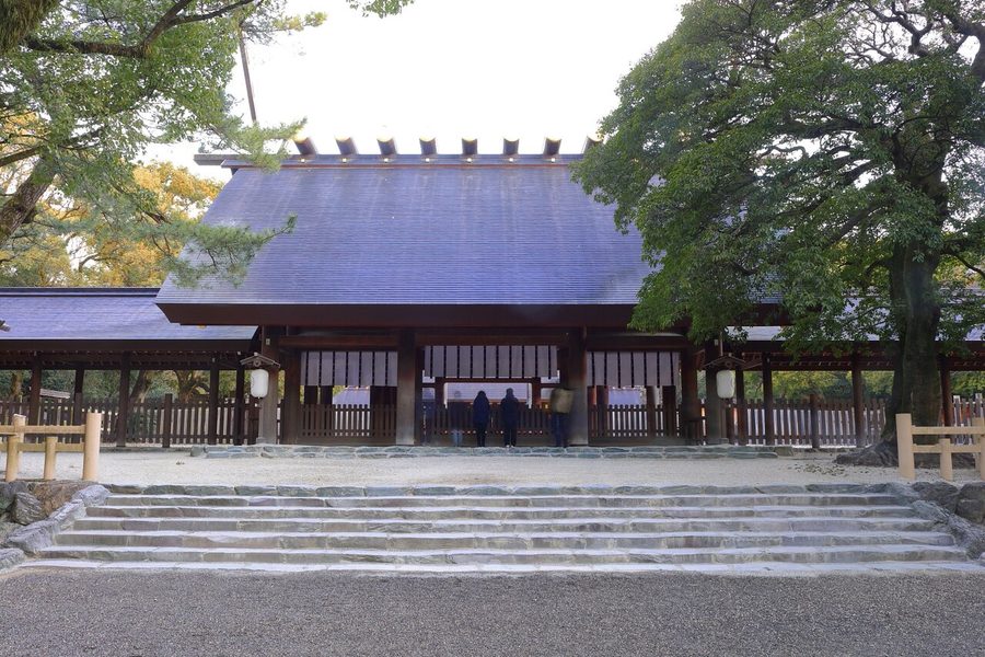 熱田神宮拝殿