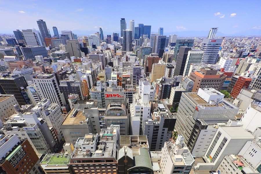 スカイデッキMIRAI360から西方向を望む